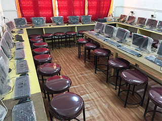 Latest Technology Enabled Computer Lab